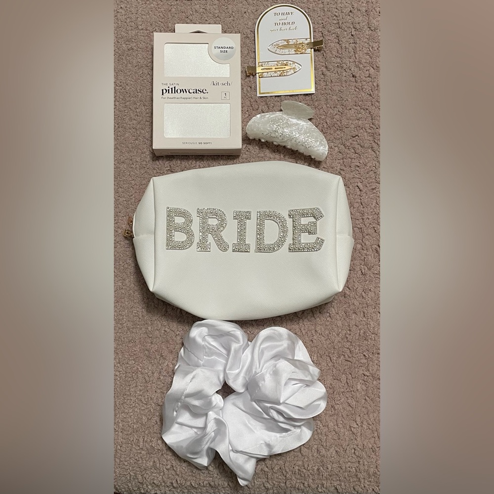 White Bride Cosmetic Bag with Glitter Accents & Accessories